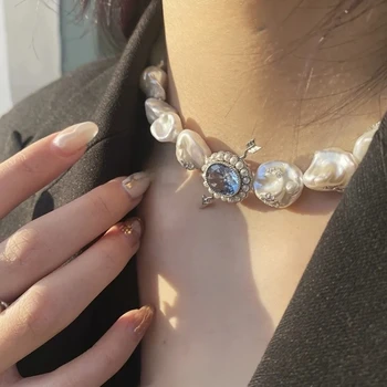  Ожерелье с имитацией синего жемчуга неправильной формы, легкая роскошная и высококачественная цепочка на шею, аксессуары в простом и холодном стиле для женщин