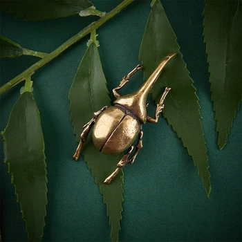 Латунная фигурка насекомого, миниатюрные жуки, украшение для чая, домашнее животное, Статуэтка медного жука