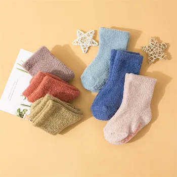  Простые Детские носки, осень-зима, теплые носки из перьевой пряжи для маленьких мальчиков и девочек, Корейские Однотонные противоскользящие носки для малышей